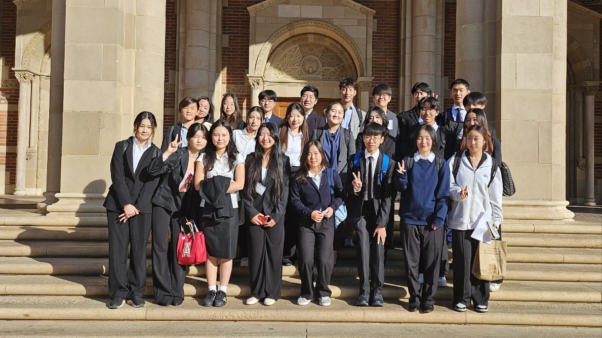 2024 BruinMUN Group photo 1